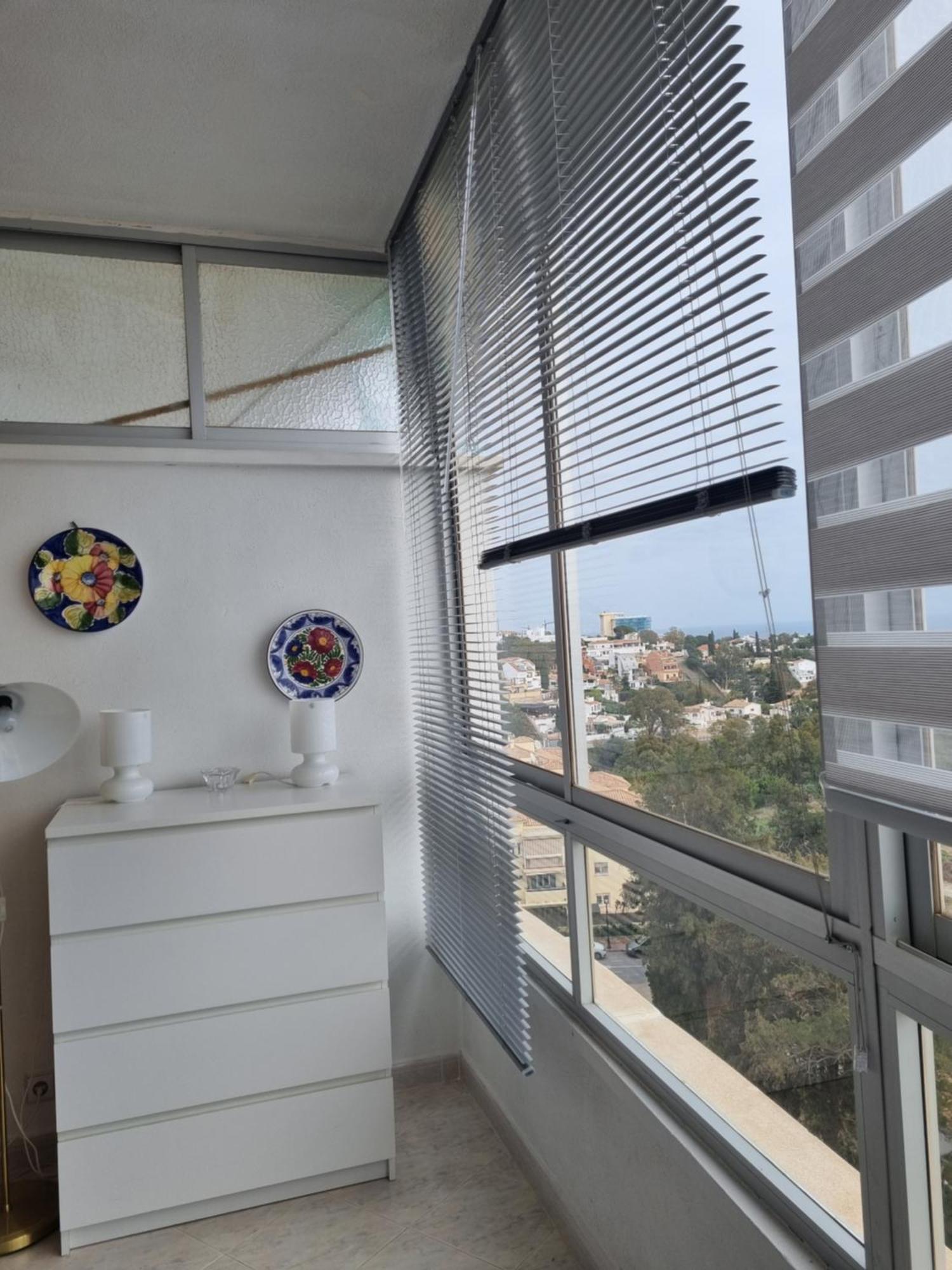 One Bedroom 7Th Floor Apartment With Amazing Views Фуэнхирола Экстерьер фото